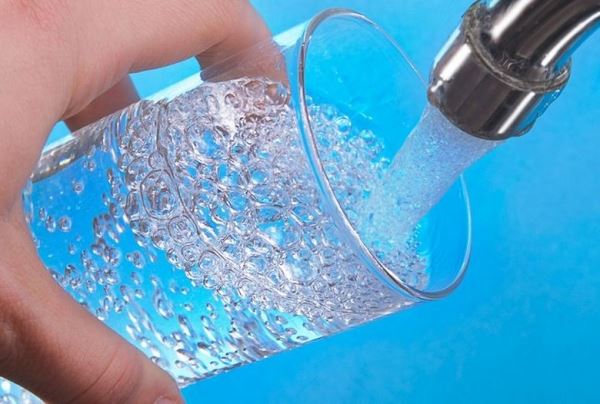 Придуман метод, эффективно уничтожающий бактерии в воде с помощью солнечного света