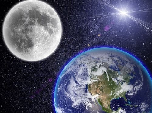 <br />
Уфолог: NASA скрывает, что Луна — база инопланетян<br />
